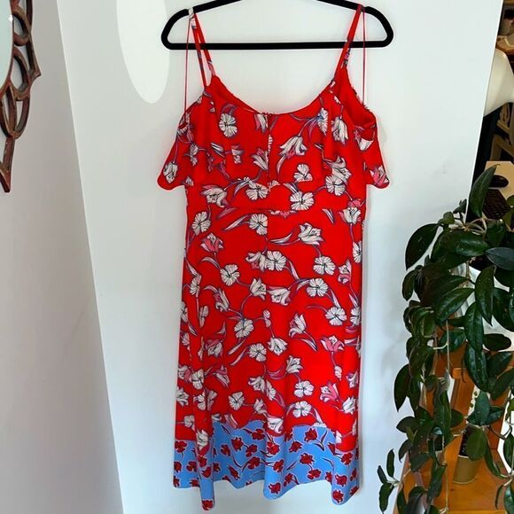 London Times red floral cold shoulder midi dress - Picture 7 of 7